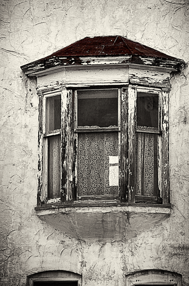 blackandwhitesunwindow