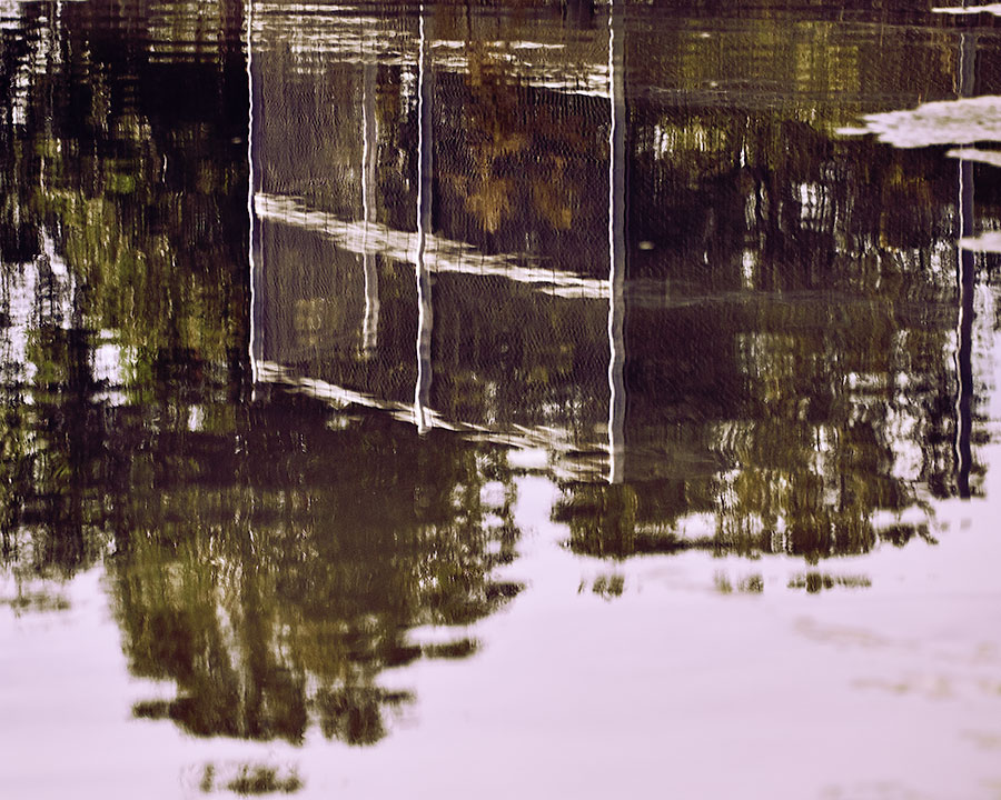 pondreflectionsweb291318